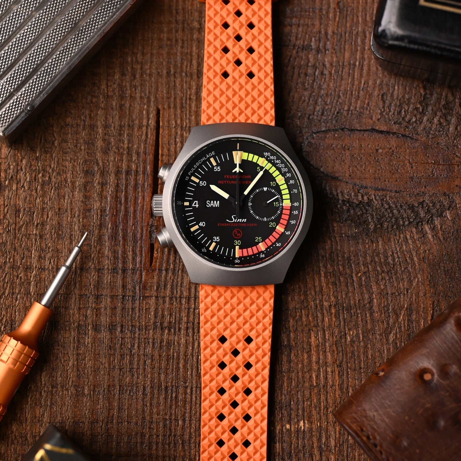  Sinn 157 EZM-4 Achilles Review