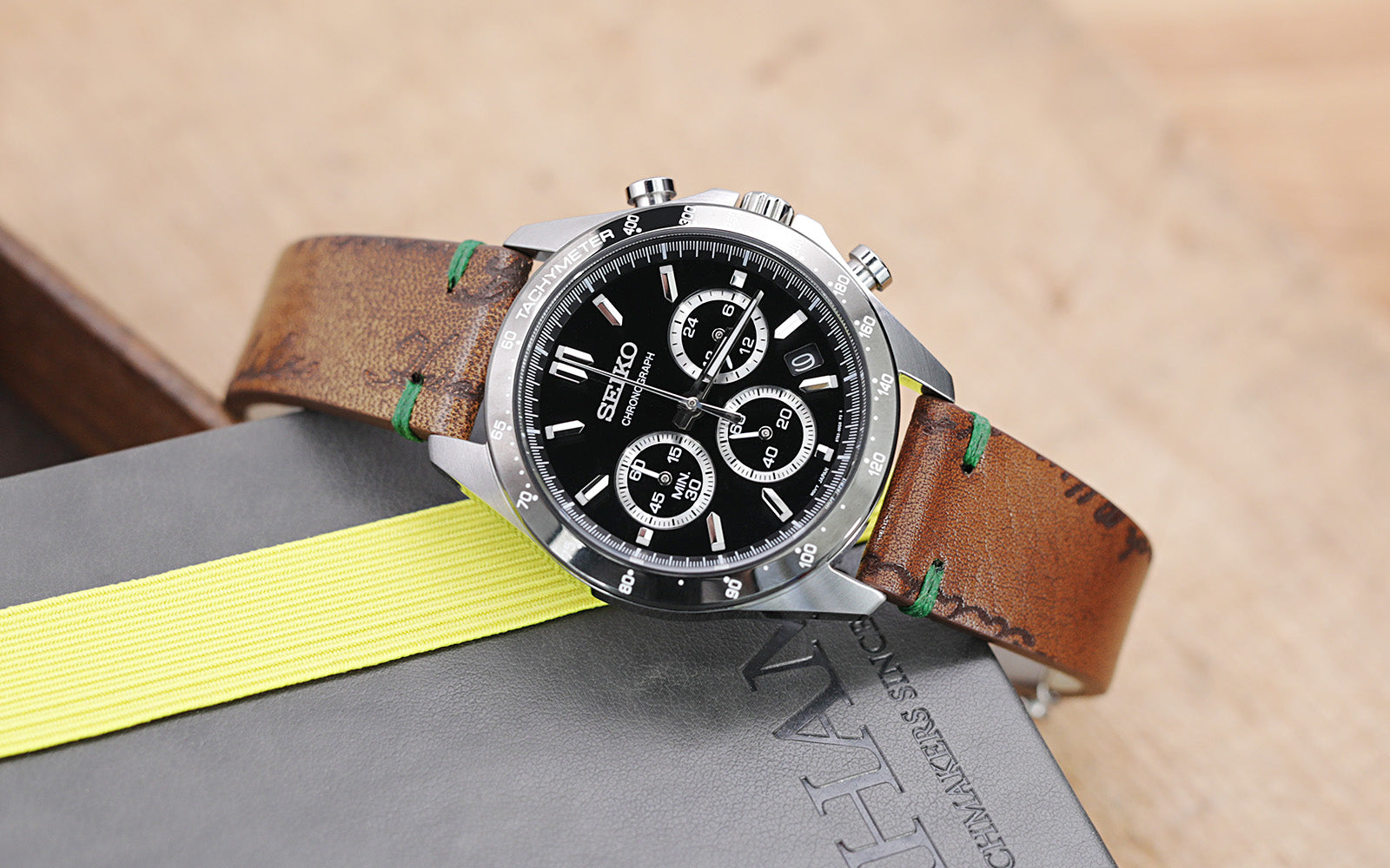 Leather Q.R. One-piece Watch Bands