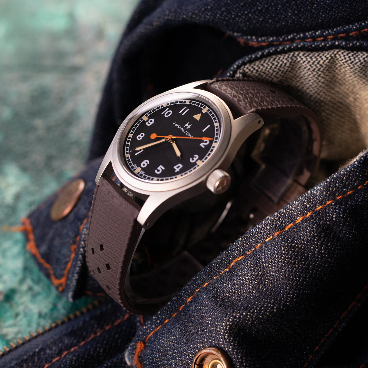 20mm Schnellwechsel-Tropenstil-FKM-Kautschuk-Uhrenarmband, Dunkelbraun