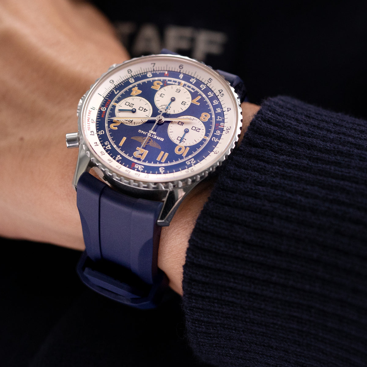 20mm Wheels Robustes FKM-Kautschuk-Uhrenarmband mit gebogenem Ende, Marineblau