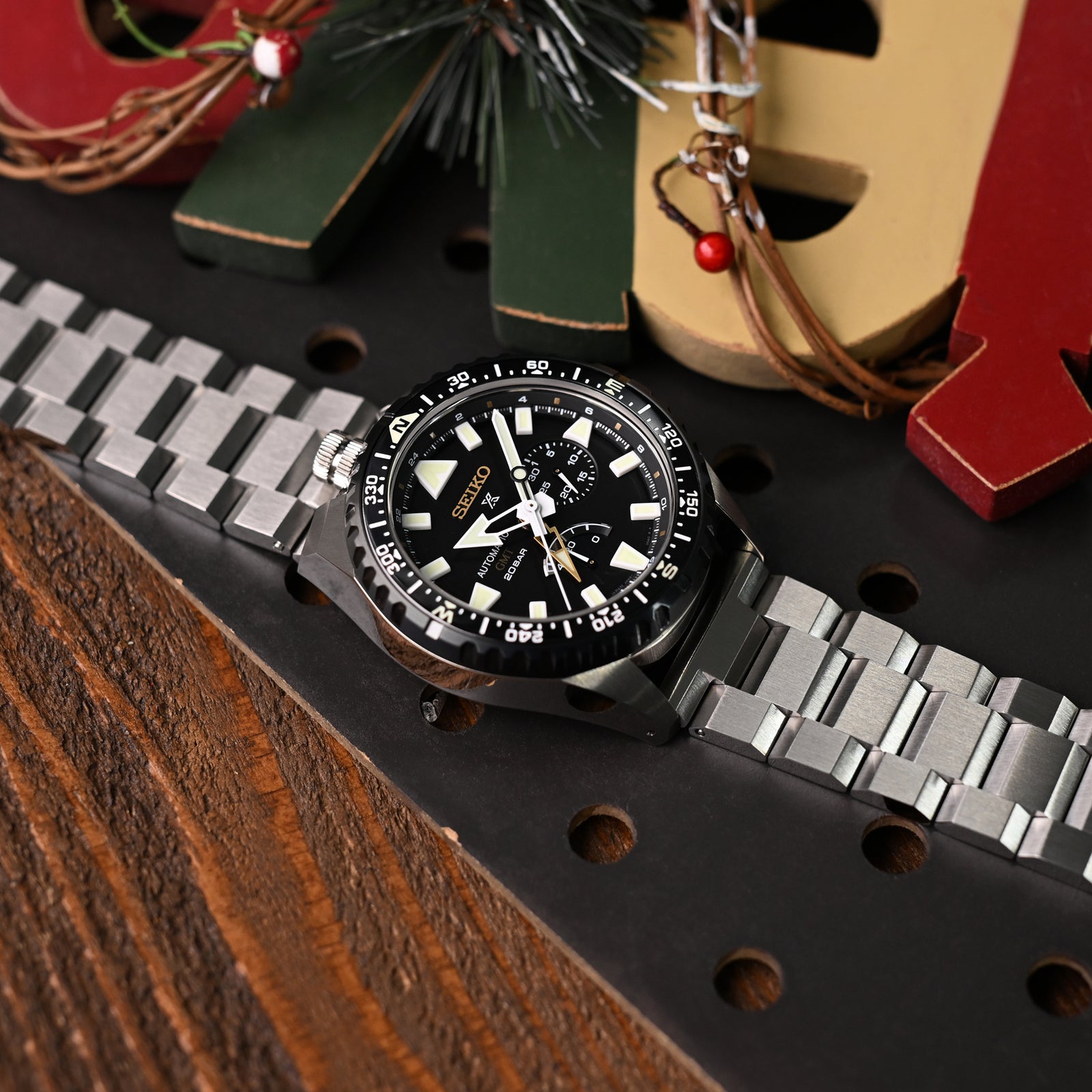 24mm Hexad (Pull-Twist) QR Uhrenarmband, gerades Ende, Schnellverschluss, 316L Edelstahl, gebürstete V-Schließe