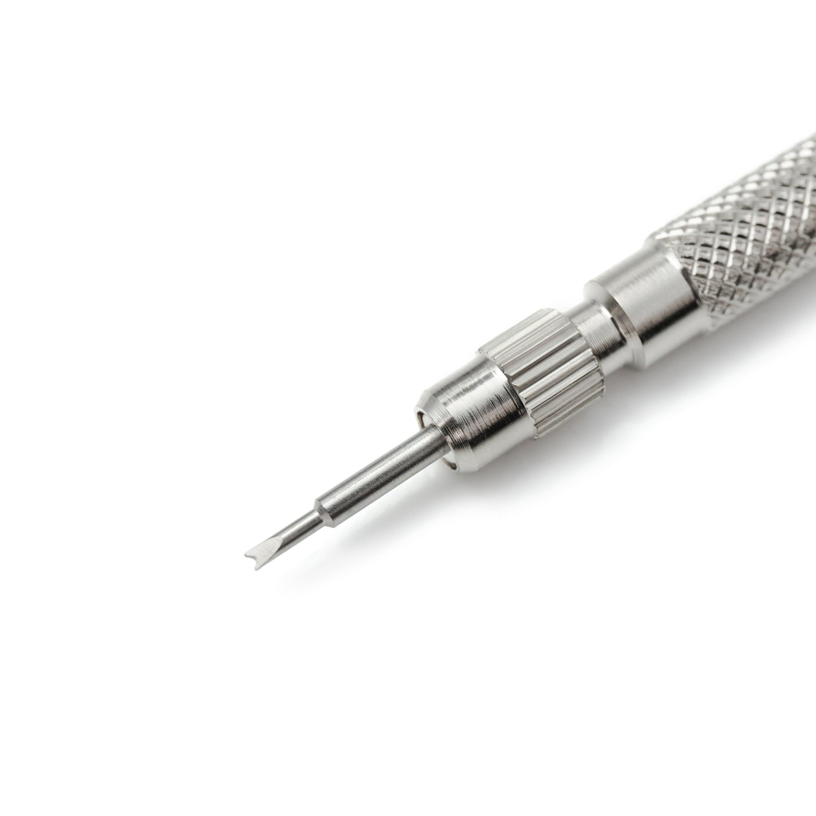 Outil compact économique pour changer les barrettes de montre