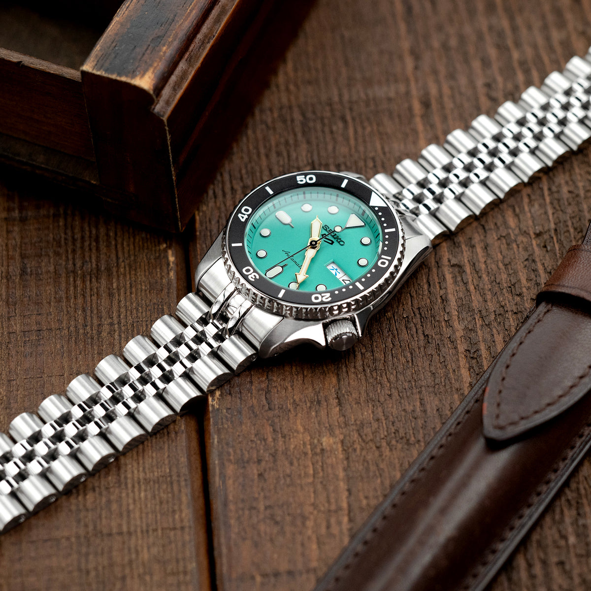 20mm Super-J Louis JUB Watch Band for Seiko 5 Sports 38mm SRPK29 SRPK31 SRPK33, Stainless Steel - Brushed with Polished Center, V Diver Clasp