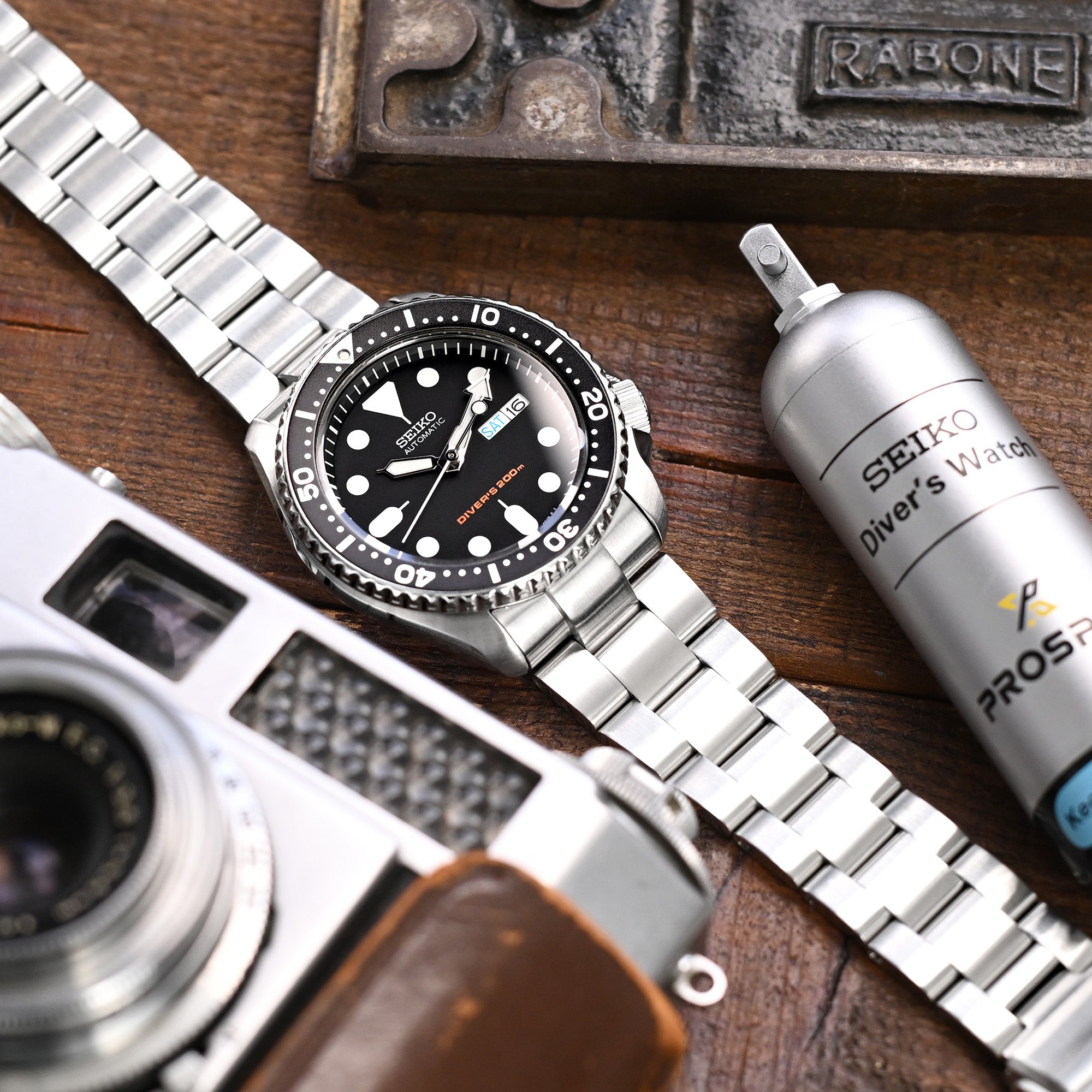 22mm Super-O Boyer Watch Band for Seiko SKX007 SKX009 SKX011, Stainless Steel - Brushed, 18mm V Diver Clasp