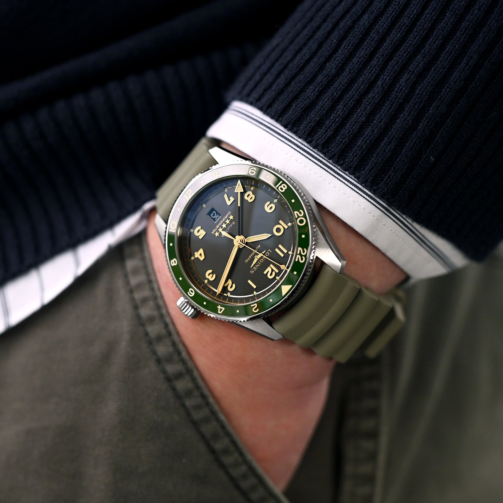 Q.R. Firewave レジリエント カーブエンド FKM ラバー時計ベルト アッシュグリーン 22mm