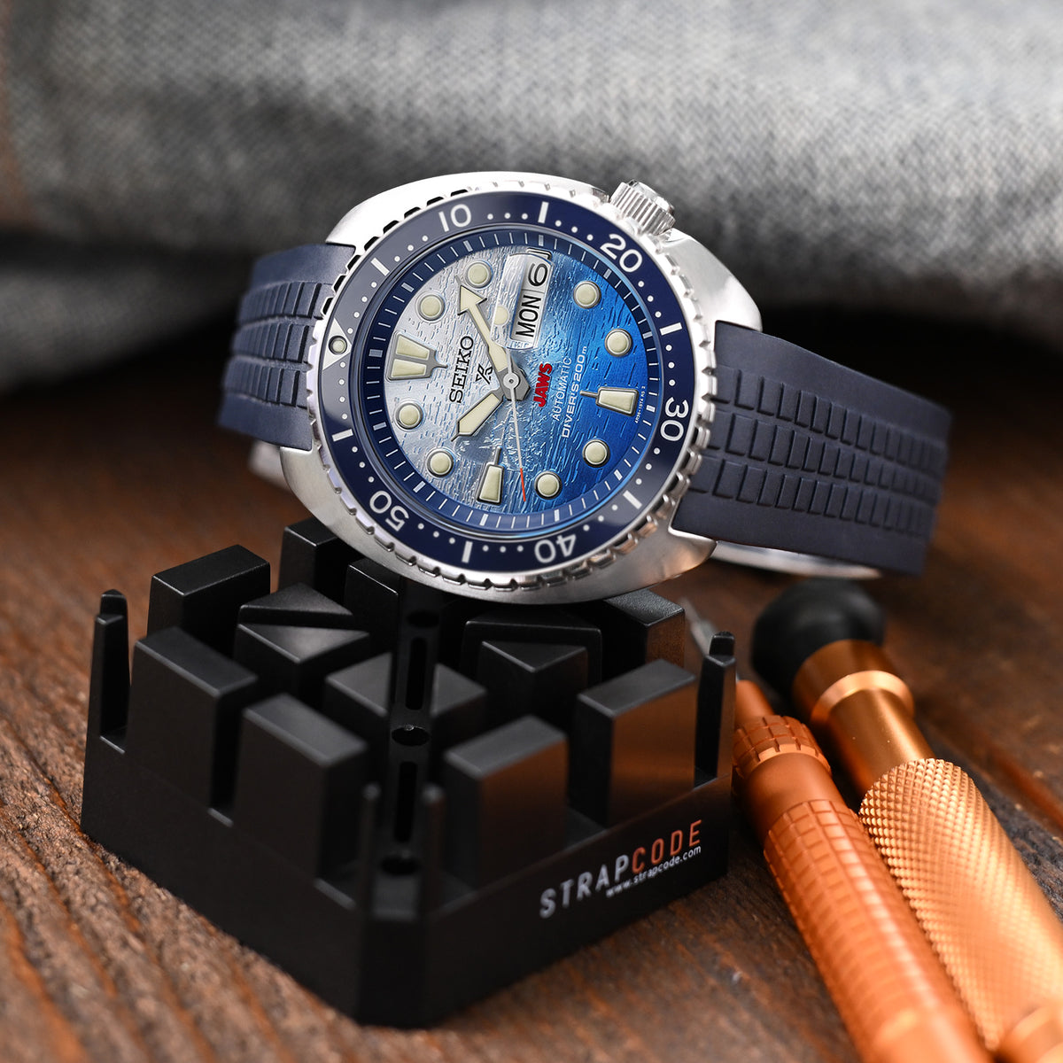 22mm Crafter Blue - CB12 Navy Blue Rubber Curved Lug Watch Strap compatible with Seiko new Turtles SRP777