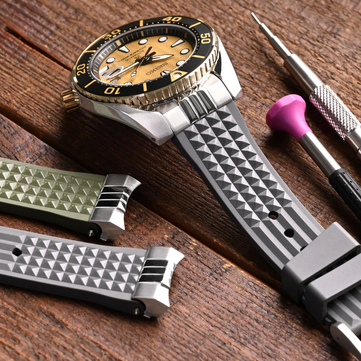 Endlink Plus Chaffle Military Grau FKM Kautschuk-Uhrenarmband, kompatibel mit Seiko Sumo SPB103