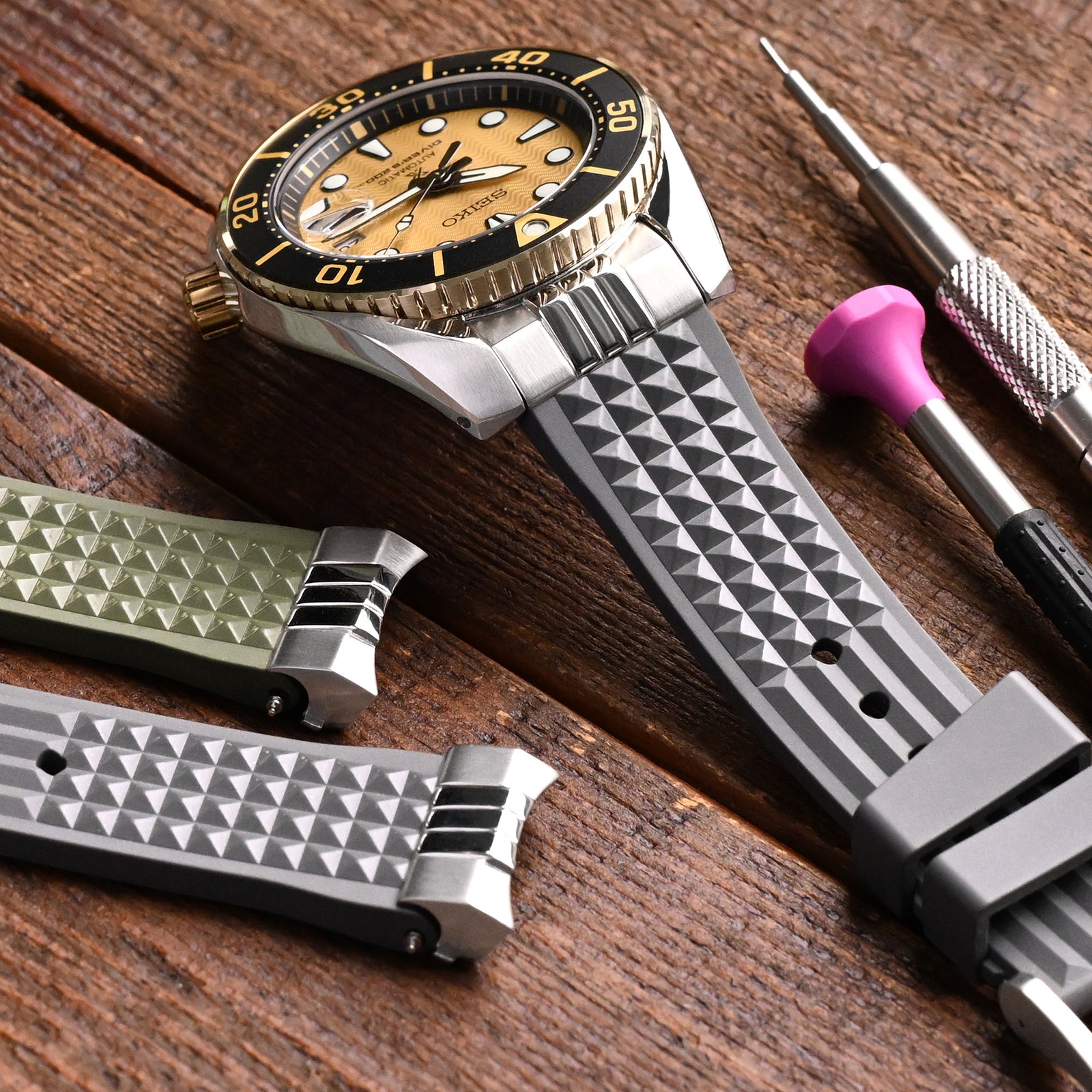 Endlink Plus Chaffle Military Grau FKM Kautschuk-Uhrenarmband, kompatibel mit Seiko Sumo SPB103