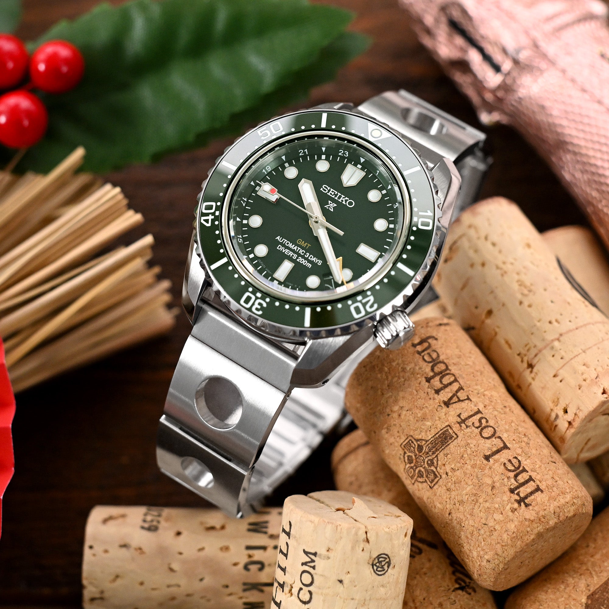 Rollball version II QR Watch Band Straight End Quick Release, 316L Stainless Steel Brushed Baton Diver Clasp Strapcode Watch Bands