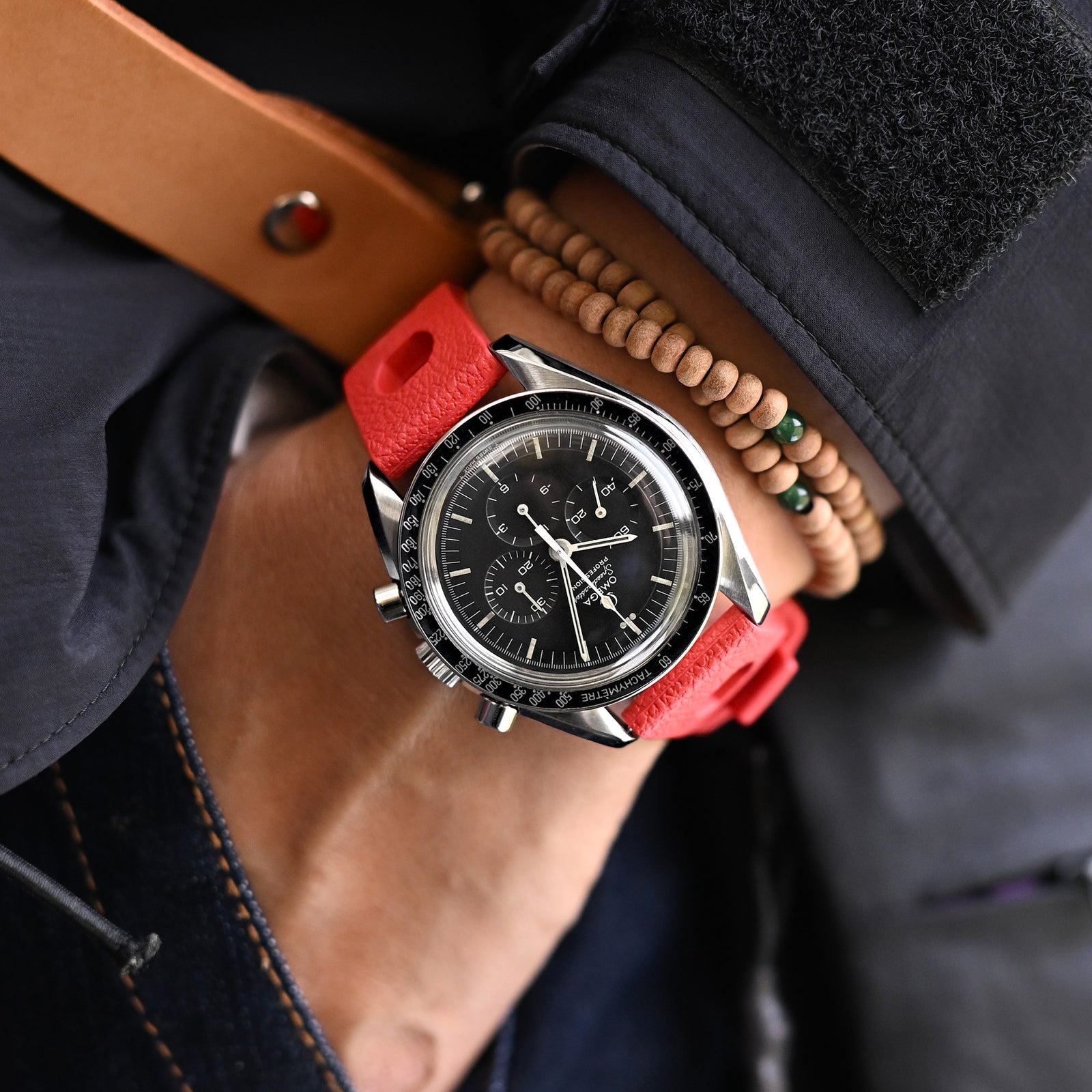 20mm Rotes Rallye-FKM-Kautschukarmband mit großen Löchern und Schnellverschluss