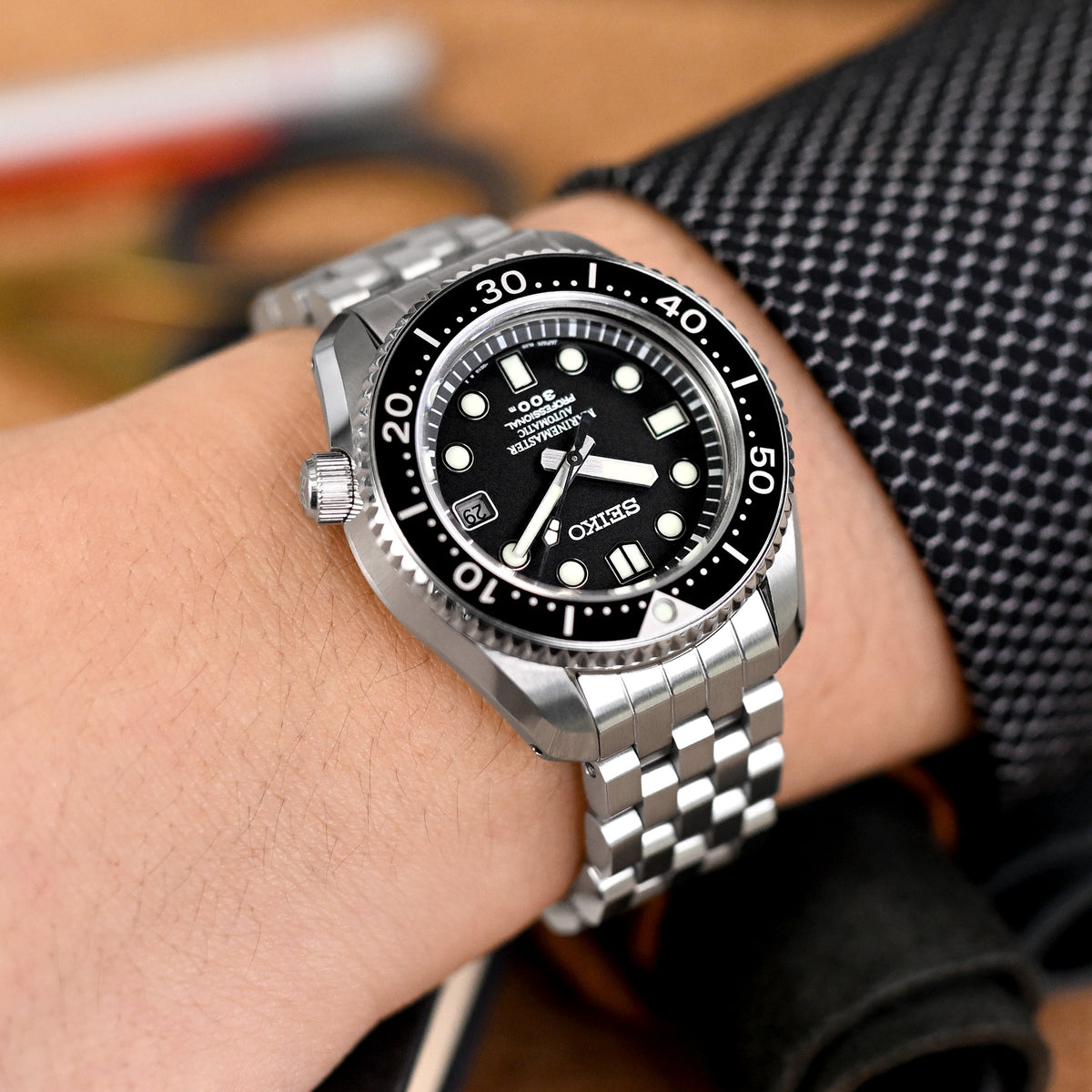 20mm Super Engineer II Watch Band for Seiko MM300 Prospex Marinemaster SBDX001 SBDX017 SBDX023, Stainless Steel - Brushed, V-Diver Clasp