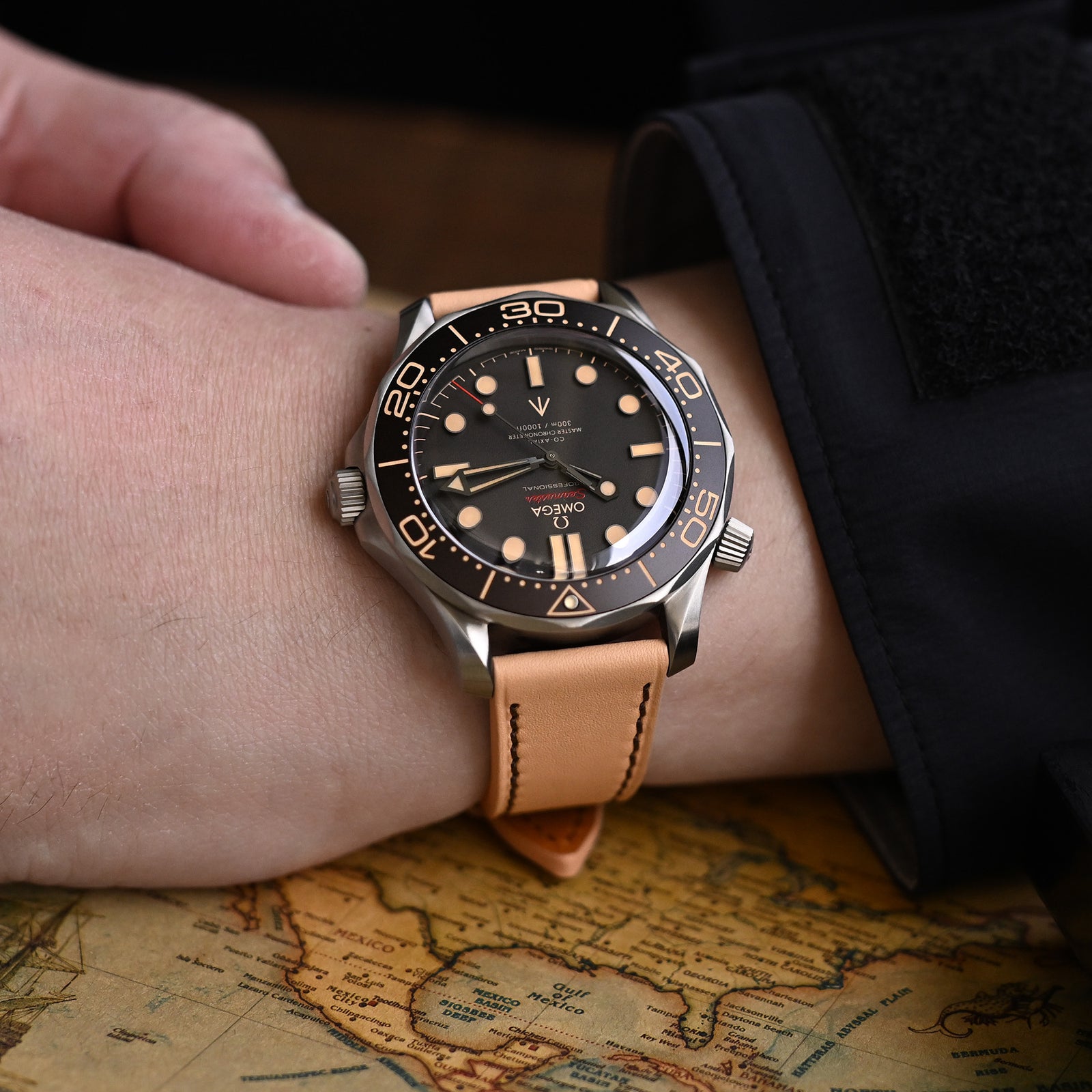 Q.R. 20mm Beige Tapered Leather Watch Band, Chocolate Brown Stitching + Zermatt