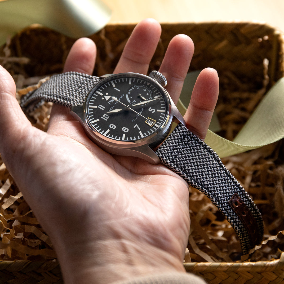 Q.R. Pilotenuhr-Armband 20mm oder 22mm Revive Uhrenarmband in Schwarz mit Weiß