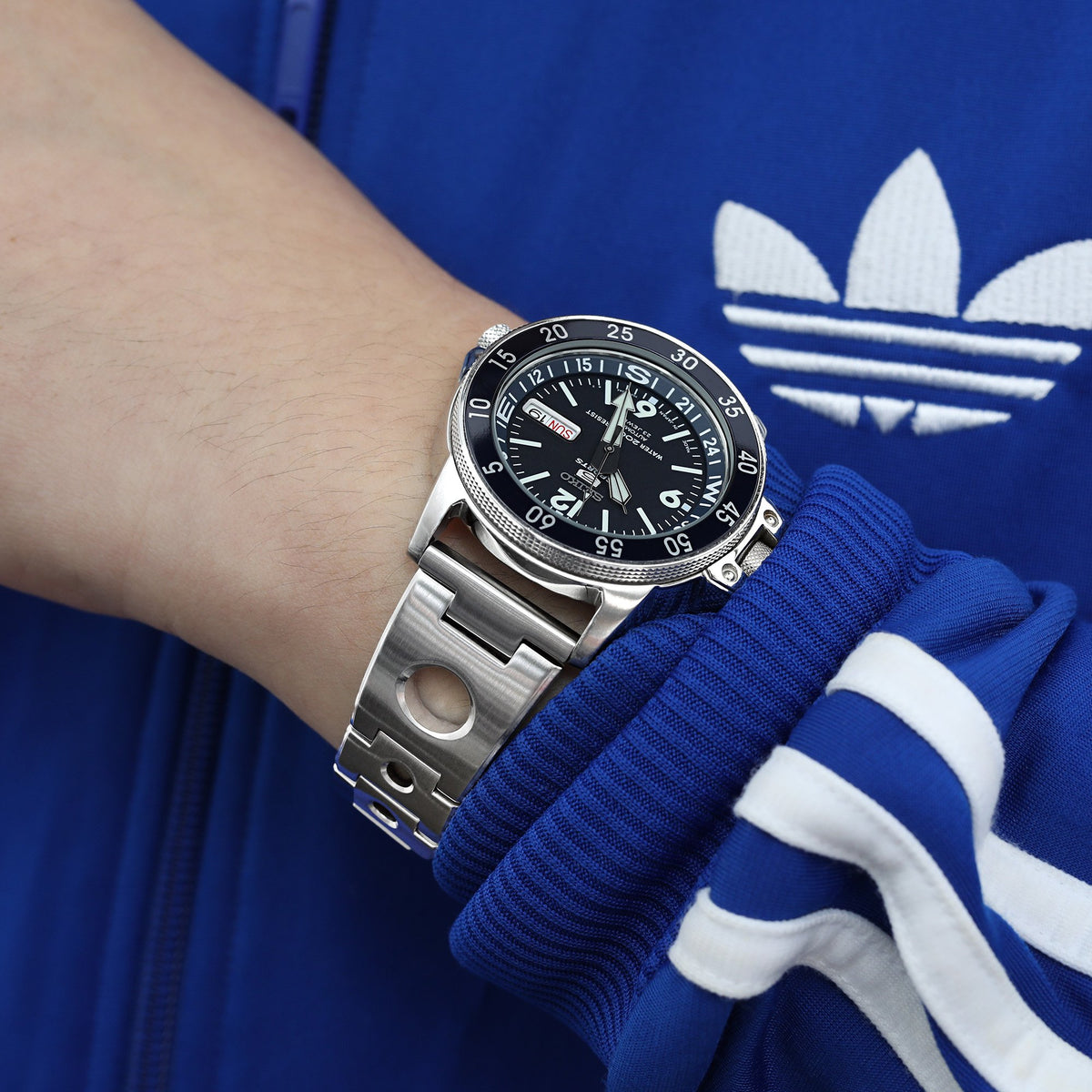 Seiko 5 Sports SKZ209J1 200m Atlas Diver Strapcode Watch Bands