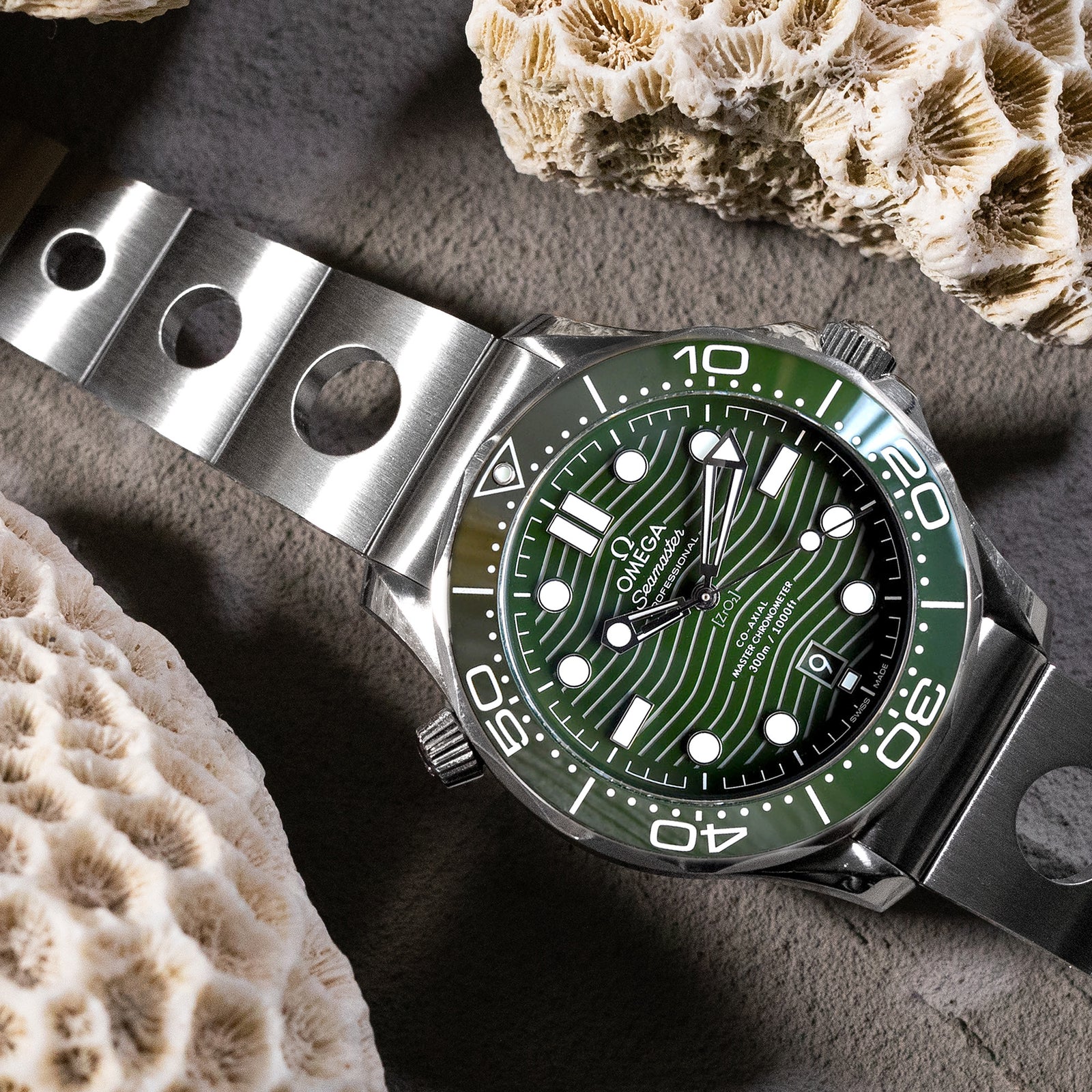 20mm Rollball version II Watch Band for Omega Seamaster 42mm, 316L Stainless Steel Brushed Baton Diver Clasp Strapcode Watch Bands