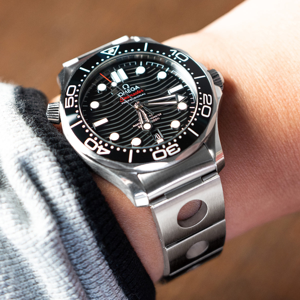 Bracelet Rollball 20mm version II pour Omega Seamaster 42mm, acier inoxydable 316L brossé, fermoir de plongeur à barrettes