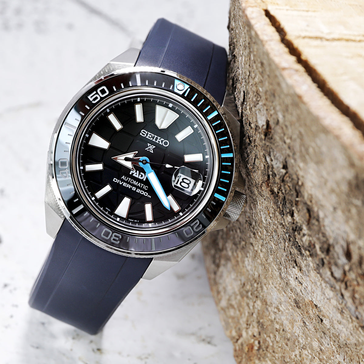 Bracelet montre 22mm Crafter Blue - Caoutchouc bleu foncé à cornes courbées compatible avec Seiko Samurai SRPB51 &amp; King Samurai