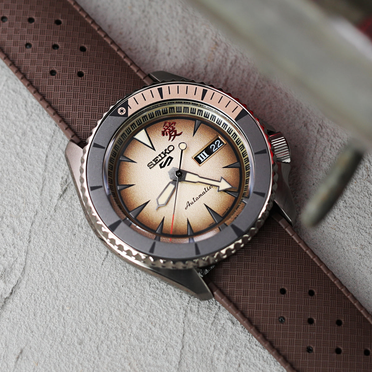 Seiko 5 Sports SBSA093 SRPF71K1 Naruto &amp; Boruto Limited 6500, GAARA Strapcode Watch Bands