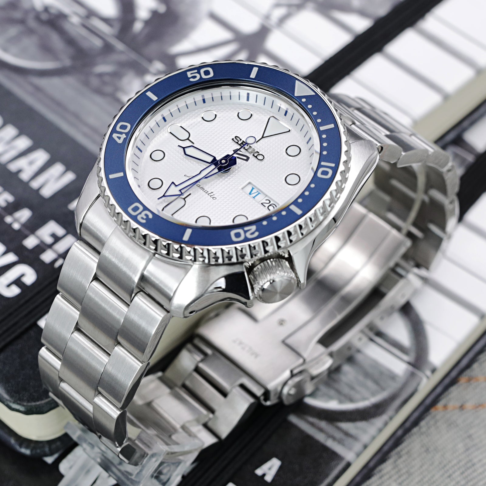 Seiko 5 Sports 140th Anniversary Limited Edition SRPG47 Strapcode Watch Bands