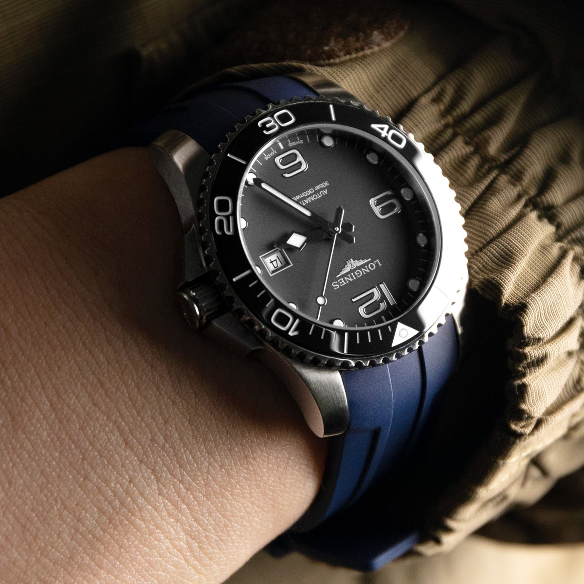 Longines Hydroconquest 41mm Automatic Black Dial L37424566 Strapcode Watch Bands