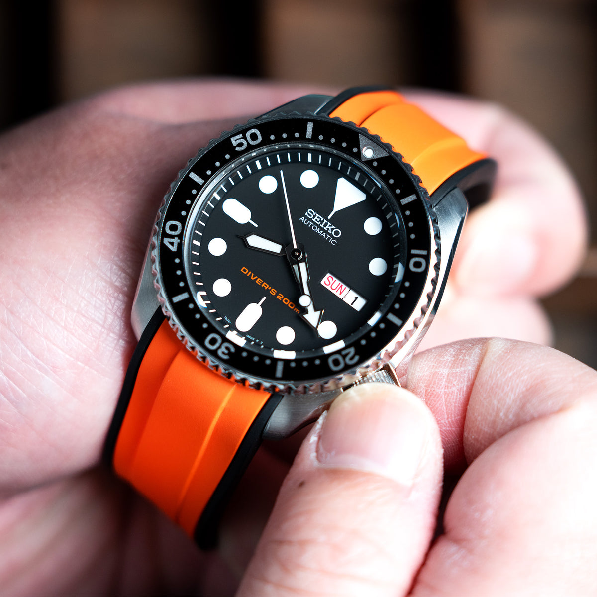 StrapXPro - Bracelet en caoutchouc SX1A pour Seiko SKX007, Orange / Noir